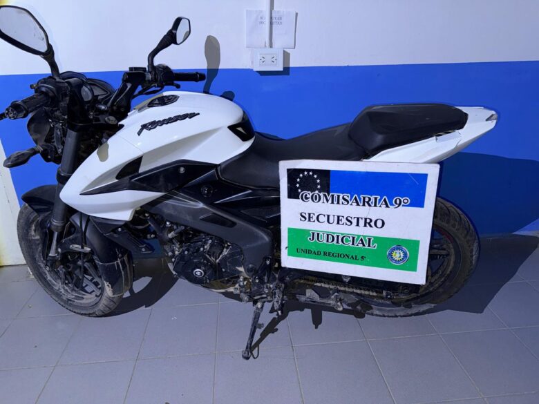 Catriel: La Policía recuperó una moto robada