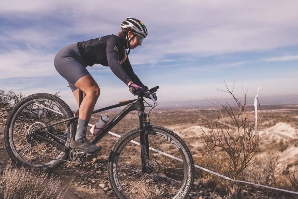 MTB-Romina López bicampeona regional de XCO