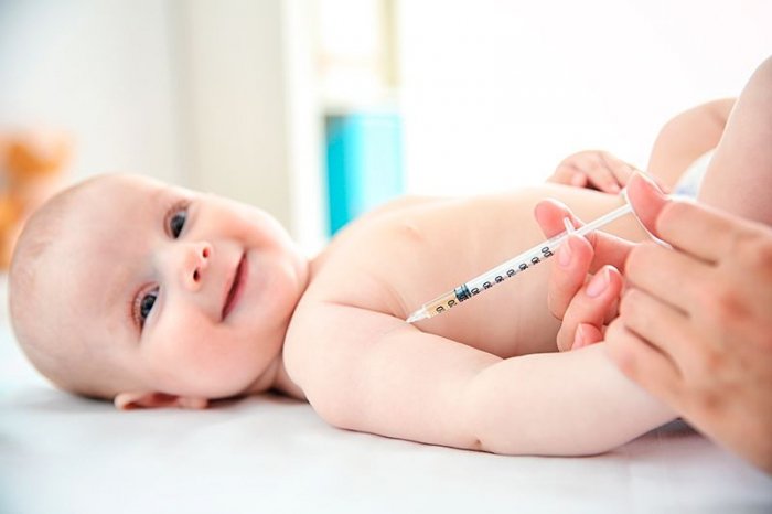 Sugieren a los padres vacunar a sus hijos contra el rotavirus