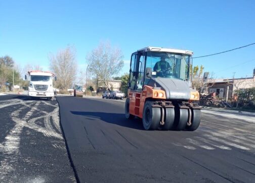 asfalto ciudad de catriel b°