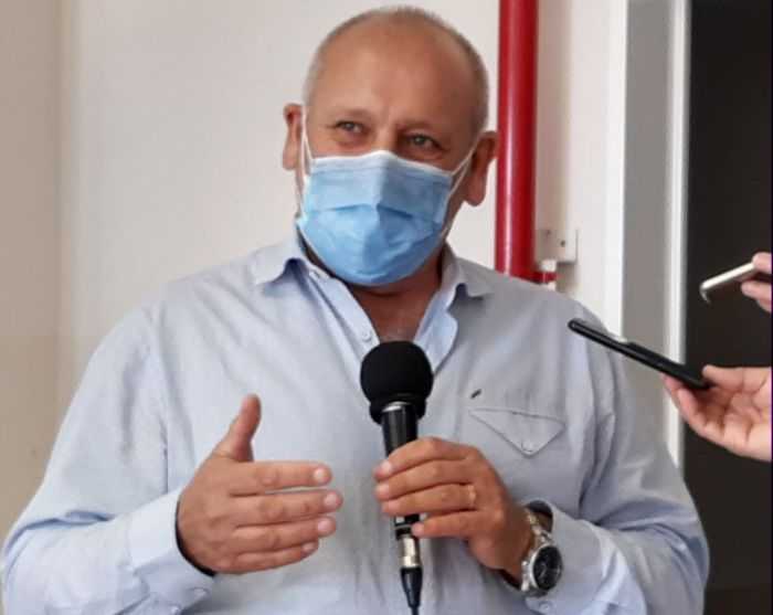 Ministro de Salud de Río Negro: “La mejor vacuna es la que tenemos”…