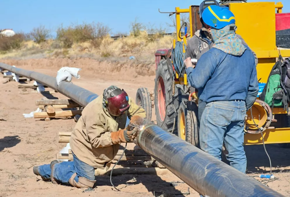 Empresas solicitan mano de obra para el gasoducto “Néstor Kirchner”