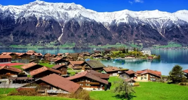 SUIZA