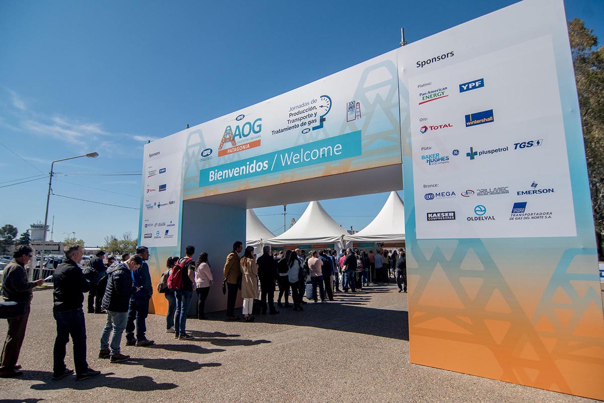 Petróleos Sudamericanos invitó a Escuelas Técnicas de Catriel a la “AOG Patagonia 2022”