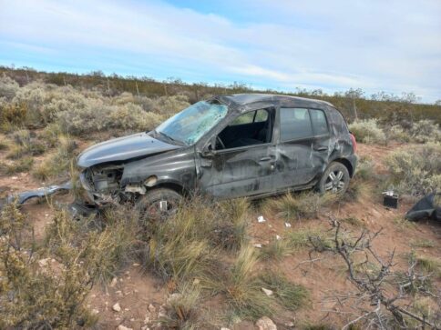 Ruta 151: un hombre volcó y resultó herido 2 vuelco km 71 2