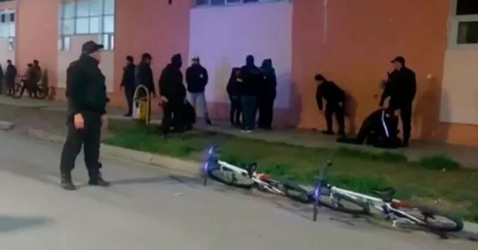 Locura en Caleta Olivia: dos adolescentes de 13 años apuñalaron a otra de 12 “por un chico”