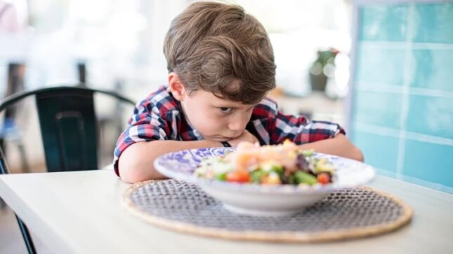 SALUD: Más del 70% de los niños en Argentina no consume suficientes frutas y verduras