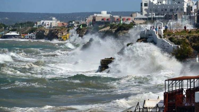 , Las Grutas: alertan por mareas extraordinarias