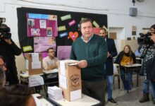 Weretilneck: “La mejor manera de rendir homenaje a la democracia es votando”