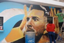 Avanza el mural de Messi en instalaciones de la Unión Deportiva Catriel