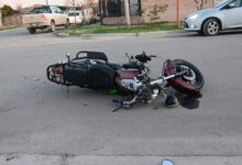 Catriel: choque entre auto y moto. Un herido