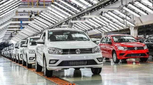 Suspendieron ventas de autos 0 km por la fuerte suba del dólar