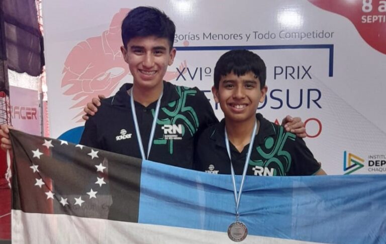 Tres becados de Río Negro buscan destacar en torneo de Tenis de Mesa
