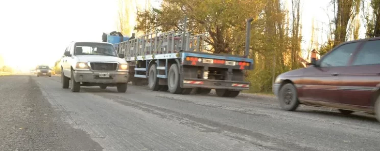 Weretilneck: «Las rutas no pueden transportar más personas ni cargas»