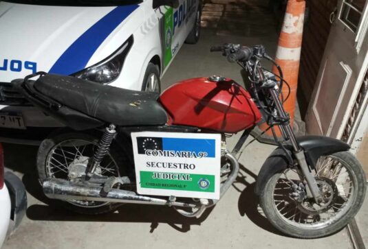 Catriel: policía recupera motos robadas y detiene a hombre con pedido de captura
