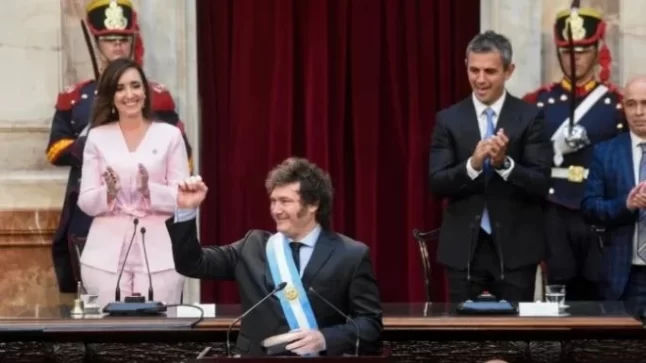 Hay plata!!! Aumentaron 30% dieta de diputados y senadores