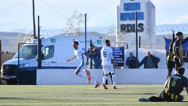 Deportivo Rincón consiguió la segunda victoria en su casa