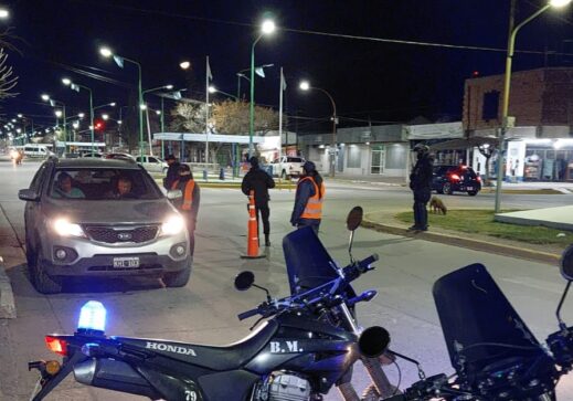 Catriel: en controles, detectaron alcoholizados conduciendo, menores en locales nocturnos y más