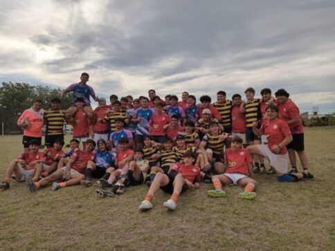 Juveniles del CRC subcampeones en Alvear