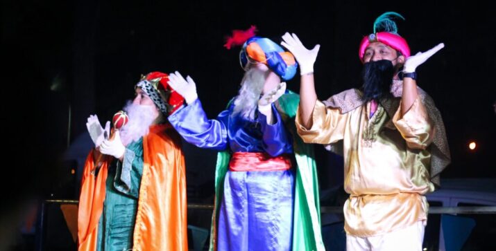 Catriel: familias disfrutaron la magia de los Reyes Magos