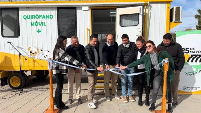 25 de Mayo: inauguraron quirófano móvil para mascotas donado por petrolera