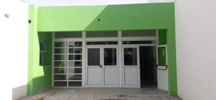 Ola polar. Portero solidario: «No quiero que pasen frío afuera»