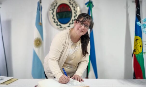 Cambio en la Sindicatura Municipal: Sale Vélez, entra Bonomo