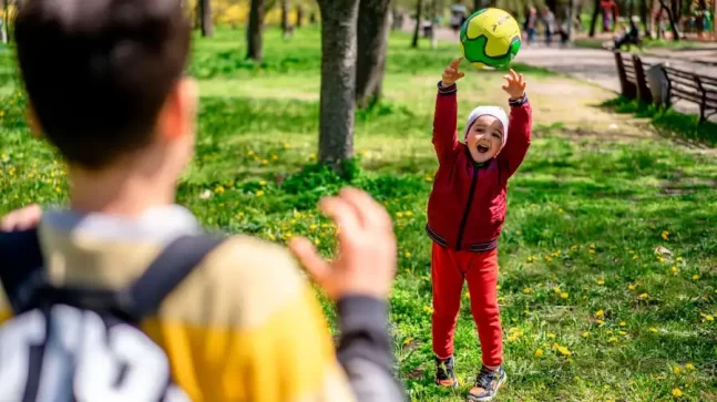 Adiós al «Día de las Infancias»: Milei oficializó el regreso del «Día del Niño»