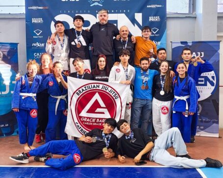 Catrielenses brillaron en el Open Neuquén de Jiujitsu con 16 podios