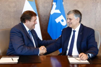 YPF proyecta 45 grandes proyectos de infraestructura: cuándo llegarán las nuevas obras y qué oportunidades tendrá Río Negro