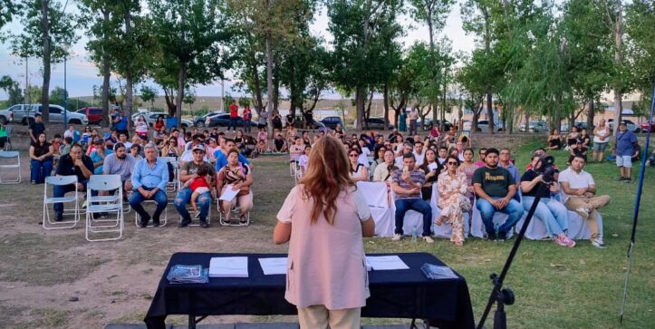 Catriel: Municipio entregó lotes del banco de tierras