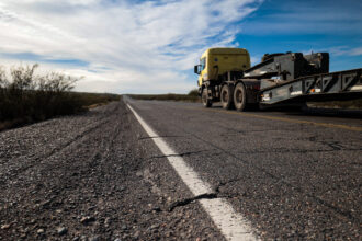 Weretilneck pone en marcha obras en rutas 22 y 151 con fondos de las inversiones de petróleo y gas