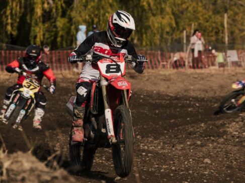 Motocross | Los pilotos catrielenses volvieron a destacarse en el MX Sur de Villa Regina
