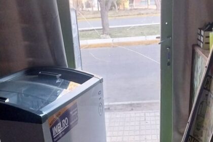 Inseguridad en Catriel-Rompieron el vidrio de un comercio y robaron mercadería