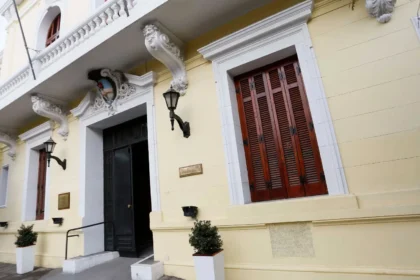 Coparticipación: Río Negro transfirió $20.509 millones a municipios y comisiones