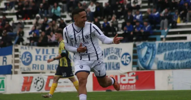 Confluencia: Atlético Regina goleó a Catriel y la lucha por la permanencia entra en su momento decisivo
