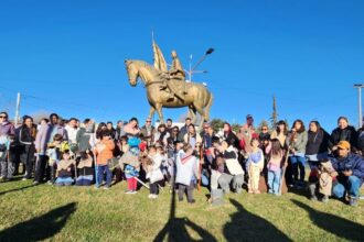 127° Aniversario de Catriel-Jardines Misquihue y Rayun homenajearon a Bibiana García