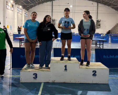 Catriel fue sede de un torneo nacional de tenis de mesa y sus representantes brillaron con una cosecha histórica de medallas