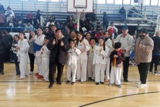 La Escuela Municipal de Taekwondo brilló en Cipolletti con 10 medallas de oro en el 1º Open Kids