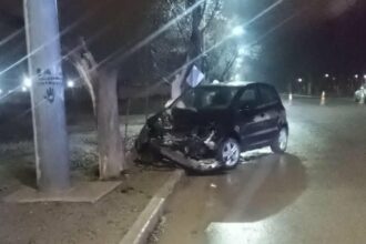 Catriel: chocaron contra un árbol. Dos mujeres con heridas leves
