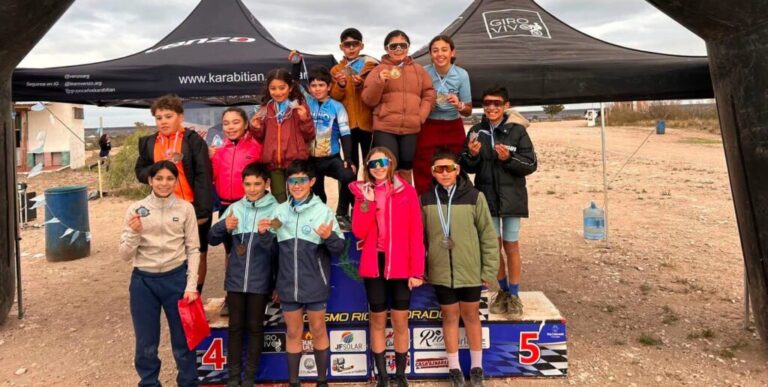 Los Nino Bikers brillaron en La Adela con una destacada actuación en el Norpatagónico de XCO