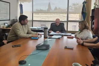 Río Negro negocia con Nación el traspaso de las rutas nacionales