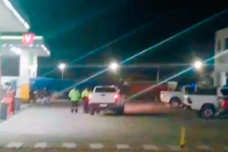 25 de Mayo: Hinchas Chilenos robaron en estación de servicios «Cruce Del Desierto»