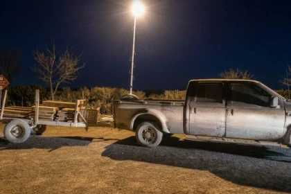 Catriel: tres detenidos por robo de caños en un yacimiento