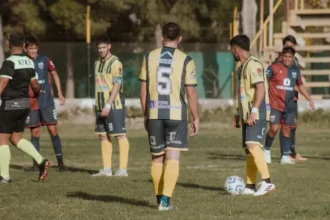 Liga Confluencia: escandalo en Catriel por insultos racistas? al árbitro en partico Unión Deportiva Catriel – Arg del Norte