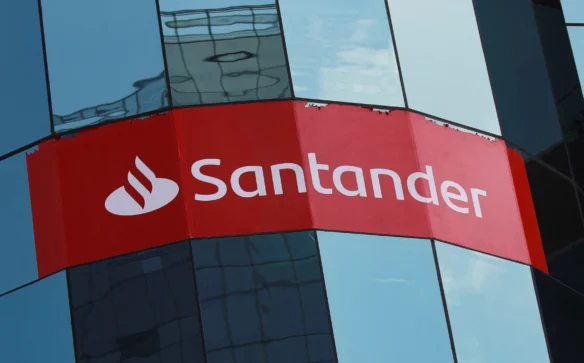 Canceló tres veces el mismo crédito y siguió recibiendo reclamos: condenan al banco y a dos empresas de cobranzas