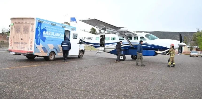 Evacuación aérea: trasladaron cinco pacientes a Neuquén aislados por el temporal en Rincón de los Sauces