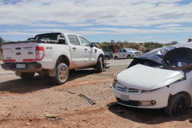 Tragedia en ruta 151-Una mujer falleció tras un choque entre un auto y camioneta