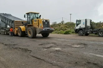 Ruta 151. Precaución: tareas de bacheo cerca de Catriel